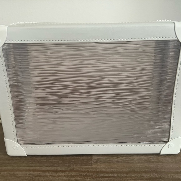 Louis Vuitton Epi Plage Soft Trunk - RARE - Picture 4 of 11